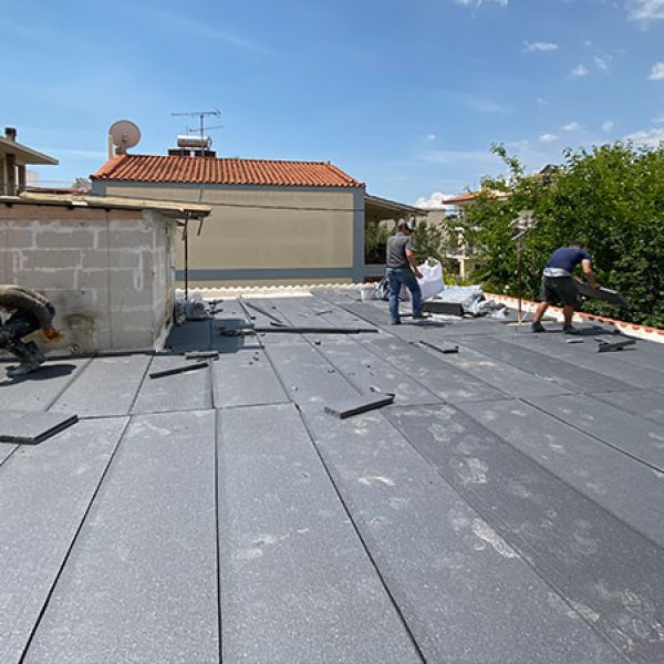 Τοποθέτηση θερμομονωτικών πλακών